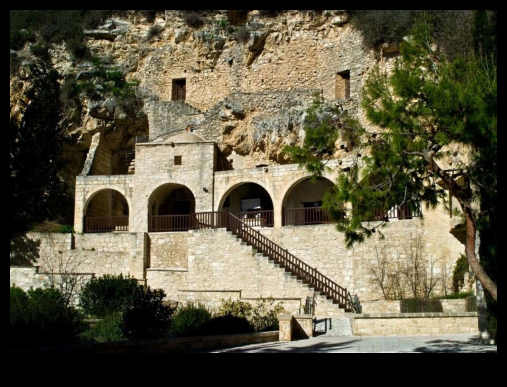 Sanctuare sculptate: Navigarea în spațiile sacre ale istoriei